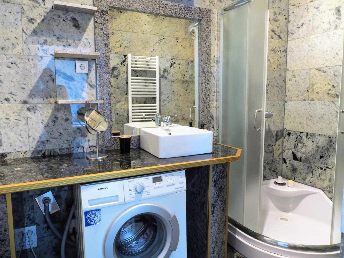 City Villa Schoenbrunn Apartments - Contactless 24H Check-In Wenen Buitenkant foto
