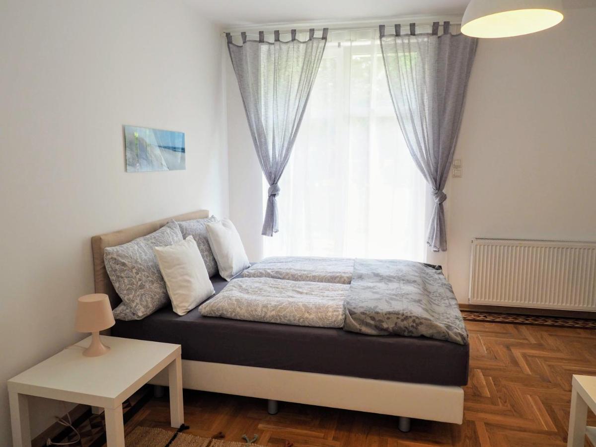 City Villa Schoenbrunn Apartments - Contactless 24H Check-In Wenen Buitenkant foto