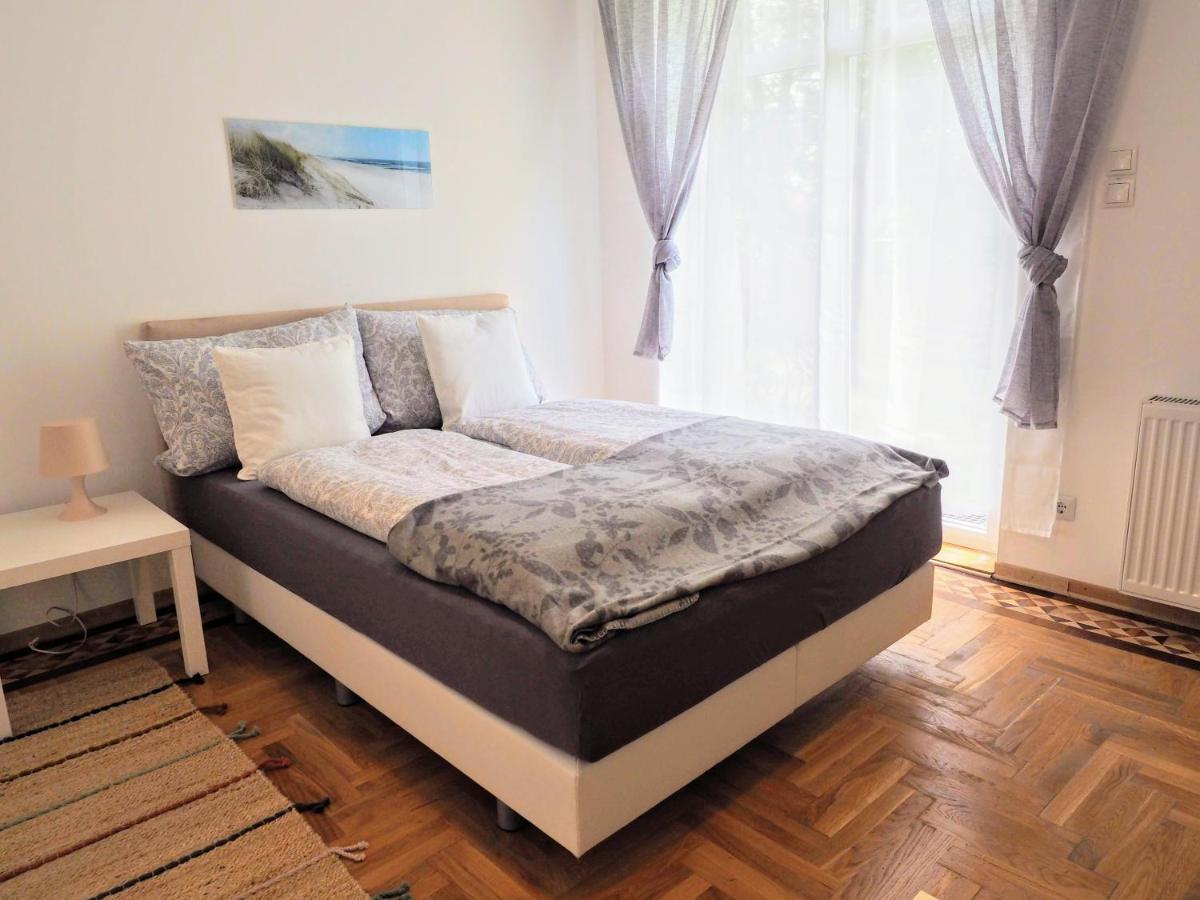 City Villa Schoenbrunn Apartments - Contactless 24H Check-In Wenen Buitenkant foto