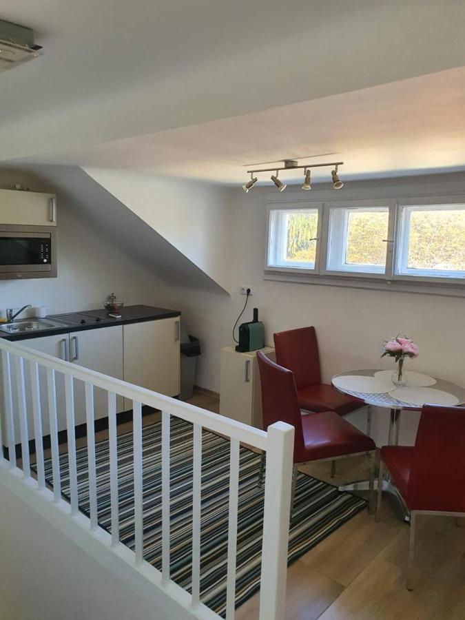 City Villa Schoenbrunn Apartments - Contactless 24H Check-In Wenen Buitenkant foto